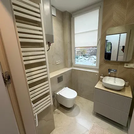 Gdanskie - Old Town & شقة